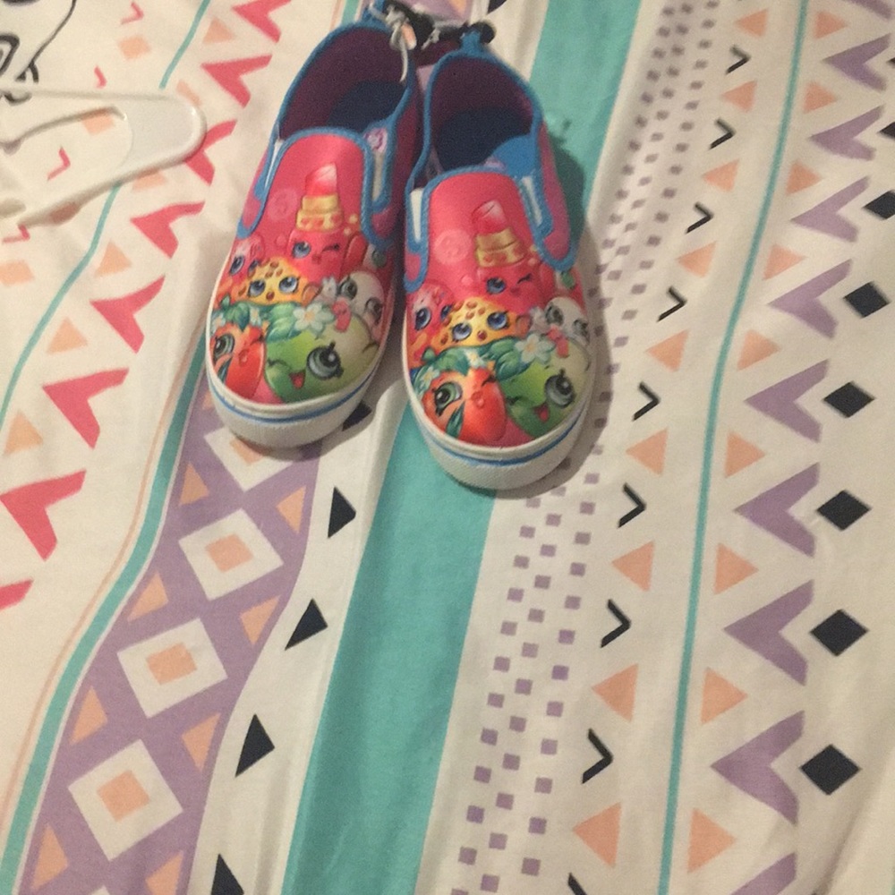 Cute shopkin shoes
